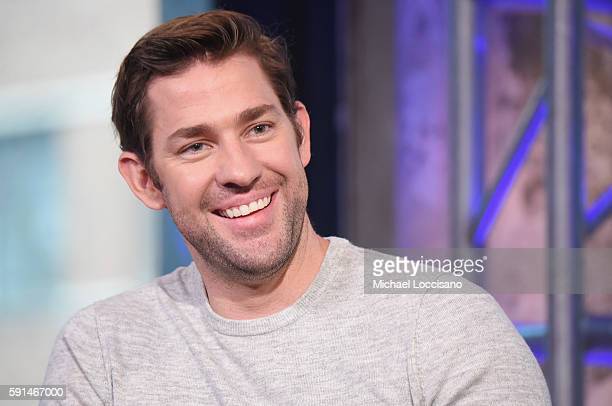 Rumor: John Krasinski sería Reed Richards en Doctor Strange 2