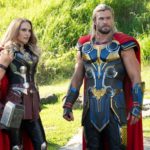 Jane Foster junto a Thor en una nueva imagen de la película Thor Love And Thunder